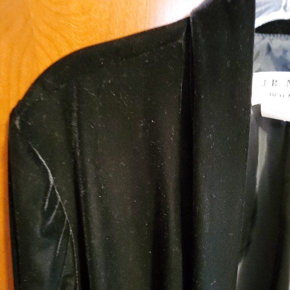 Lush Black Velvet Evening Jacket 2X - Picture 4 of 5